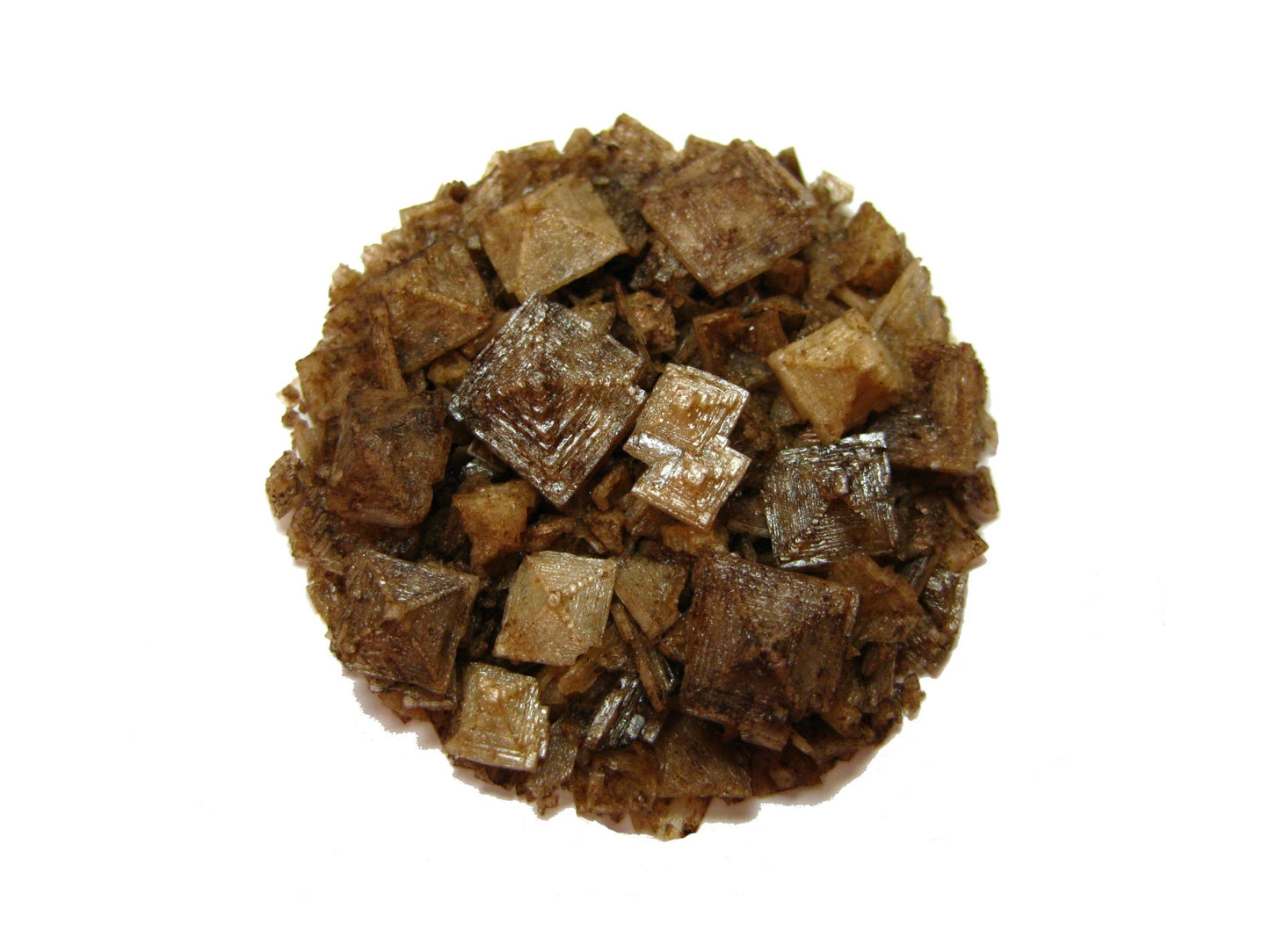 Soľné pyramídy údené. 100 gr